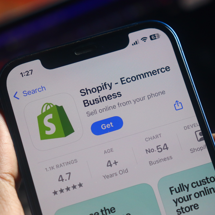 E-komercija platformā "Shopify"