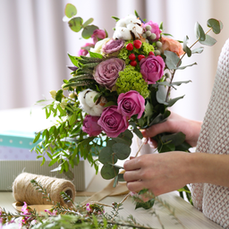 [5611] Mūsdienu floristika un floristikas pamati